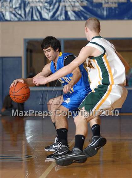 Thumbnail 3 in Chapel Field Christian vs. Coleman Catholic (Section 9 Class D Final) photogallery.