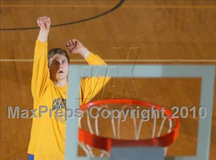 Thumbnail 1 in Chapel Field Christian vs. Coleman Catholic (Section 9 Class D Final) photogallery.