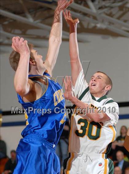 Thumbnail 1 in Chapel Field Christian vs. Coleman Catholic (Section 9 Class D Final) photogallery.
