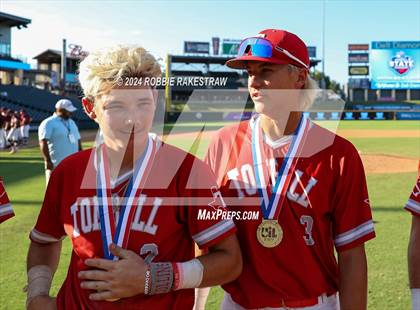 Thumbnail 3 in Pearland vs. Tomball (UIL 6A Baseball Final Medal Ceremony) photogallery.