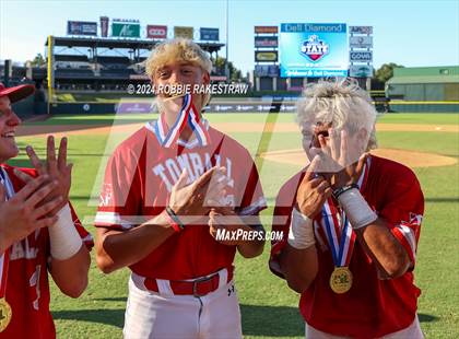 Thumbnail 2 in Pearland vs. Tomball (UIL 6A Baseball Final Medal Ceremony) photogallery.