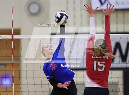 Thumbnail 3 in London vs Highland (OHSAA D2 District) photogallery.