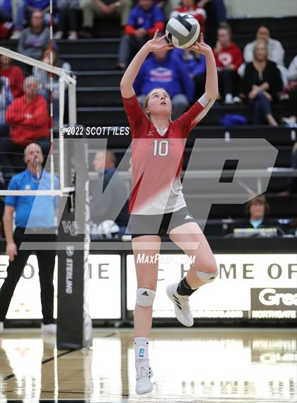 Thumbnail 3 in London vs Highland (OHSAA D2 District) photogallery.