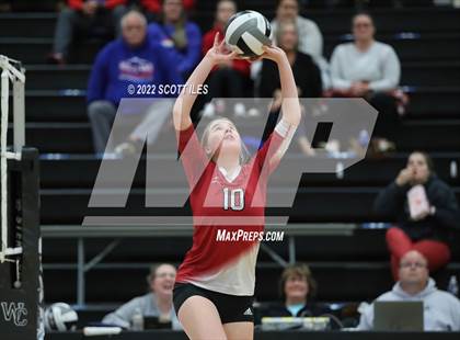Thumbnail 1 in London vs Highland (OHSAA D2 District) photogallery.