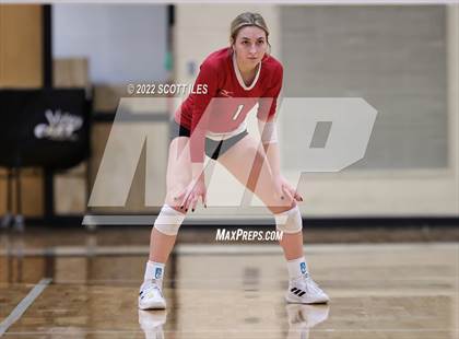 Thumbnail 1 in London vs Highland (OHSAA D2 District) photogallery.