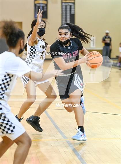Thumbnail 3 in San Pedro vs. South Gate CIF LAC Division 2 Quarterfinals photogallery.