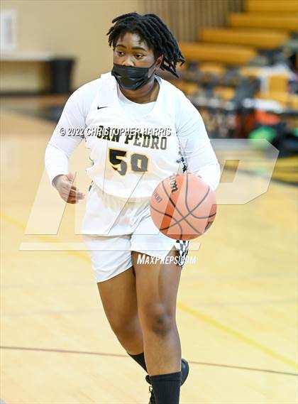 Thumbnail 3 in San Pedro vs. South Gate CIF LAC Division 2 Quarterfinals photogallery.