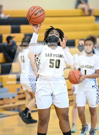 Thumbnail 3 in San Pedro vs. South Gate CIF LAC Division 2 Quarterfinals photogallery.
