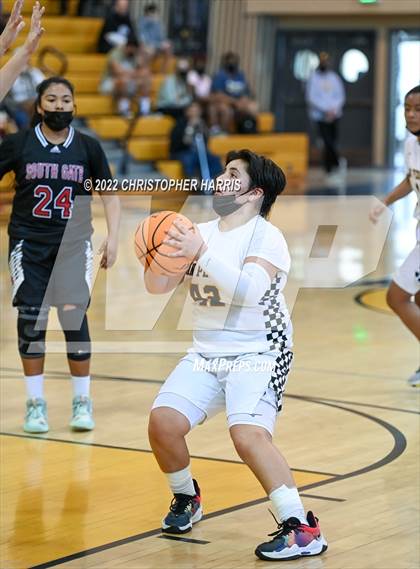 Thumbnail 3 in San Pedro vs. South Gate CIF LAC Division 2 Quarterfinals photogallery.