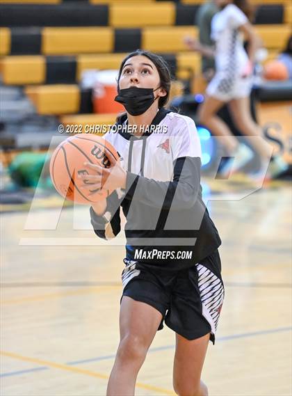Thumbnail 1 in San Pedro vs. South Gate CIF LAC Division 2 Quarterfinals photogallery.