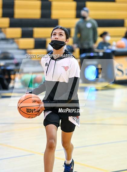 Thumbnail 3 in San Pedro vs. South Gate CIF LAC Division 2 Quarterfinals photogallery.