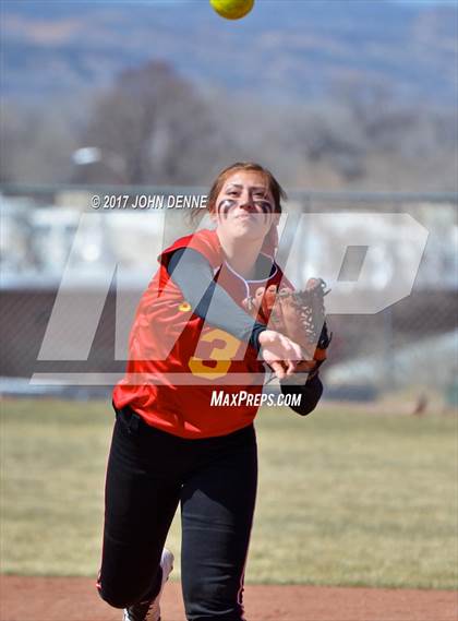 Thumbnail 1 in Goddard @ Espanola Valley photogallery.