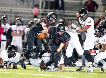 Thumbnail 3 in Liberty-Eylau vs. Argyle (UIL 4A Division 1 Region 2 Quarterfinal) photogallery.