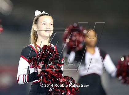 Thumbnail 2 in Liberty-Eylau vs. Argyle (UIL 4A Division 1 Region 2 Quarterfinal) photogallery.