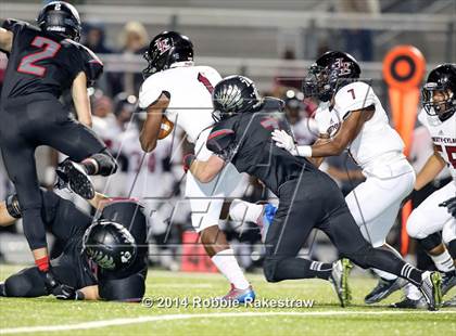 Thumbnail 2 in Liberty-Eylau vs. Argyle (UIL 4A Division 1 Region 2 Quarterfinal) photogallery.