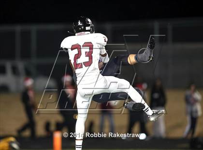 Thumbnail 1 in Liberty-Eylau vs. Argyle (UIL 4A Division 1 Region 2 Quarterfinal) photogallery.