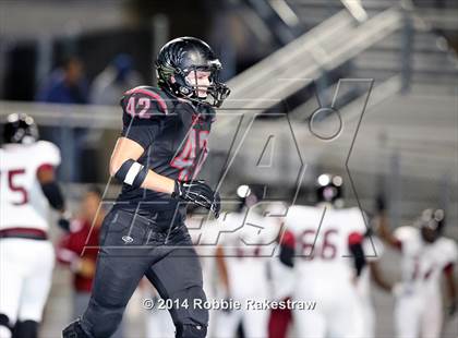 Thumbnail 3 in Liberty-Eylau vs. Argyle (UIL 4A Division 1 Region 2 Quarterfinal) photogallery.
