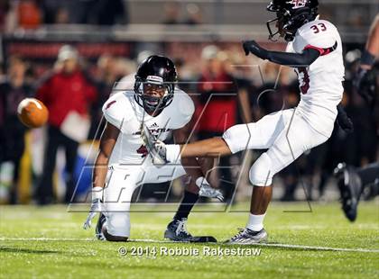 Thumbnail 3 in Liberty-Eylau vs. Argyle (UIL 4A Division 1 Region 2 Quarterfinal) photogallery.