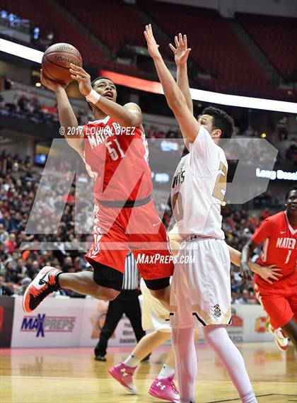 Thumbnail 3 in Bishop Montgomery vs. Mater Dei (CIF SS Open DIV Final) photogallery.