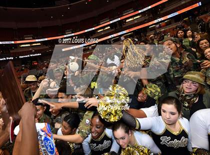 Thumbnail 3 in Bishop Montgomery vs. Mater Dei (CIF SS Open DIV Final) photogallery.