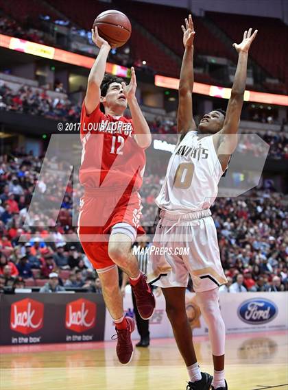 Thumbnail 2 in Bishop Montgomery vs. Mater Dei (CIF SS Open DIV Final) photogallery.