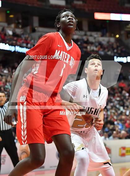 Thumbnail 1 in Bishop Montgomery vs. Mater Dei (CIF SS Open DIV Final) photogallery.