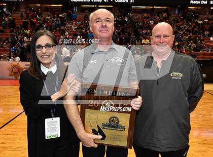 Thumbnail 2 in Bishop Montgomery vs. Mater Dei (CIF SS Open DIV Final) photogallery.