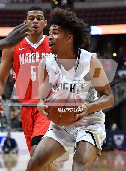 Thumbnail 1 in Bishop Montgomery vs. Mater Dei (CIF SS Open DIV Final) photogallery.