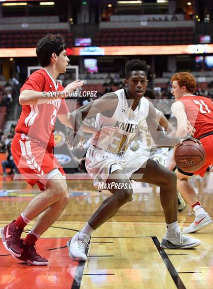 Thumbnail 1 in Bishop Montgomery vs. Mater Dei (CIF SS Open DIV Final) photogallery.