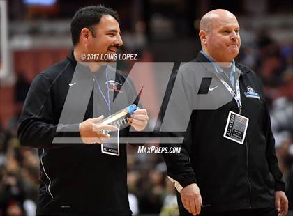 Thumbnail 1 in Bishop Montgomery vs. Mater Dei (CIF SS Open DIV Final) photogallery.