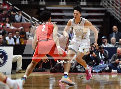 Thumbnail 3 in Bishop Montgomery vs. Mater Dei (CIF SS Open DIV Final) photogallery.