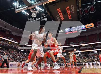 Thumbnail 2 in Bishop Montgomery vs. Mater Dei (CIF SS Open DIV Final) photogallery.