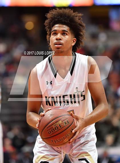Thumbnail 3 in Bishop Montgomery vs. Mater Dei (CIF SS Open DIV Final) photogallery.