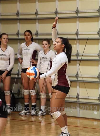 Thumbnail 2 in Hamilton vs Bishop Gorman (Nike Tournament of Champions) photogallery.