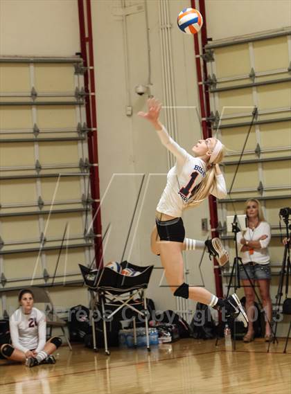 Thumbnail 3 in Hamilton vs Bishop Gorman (Nike Tournament of Champions) photogallery.