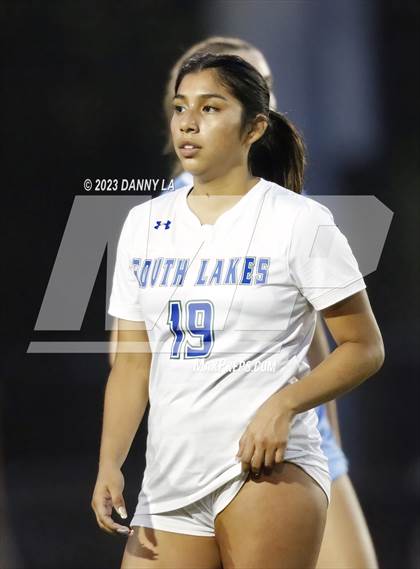 Thumbnail 2 in South Lakes @ Yorktown (VHSL Class 6 Region D Quarterfinal) photogallery.
