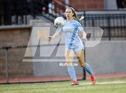 Thumbnail 2 in South Lakes @ Yorktown (VHSL Class 6 Region D Quarterfinal) photogallery.
