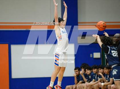 Thumbnail 2 in Everett Alvarez @ Santa Teresa (CIF CCS D1 Quarterfinals) photogallery.