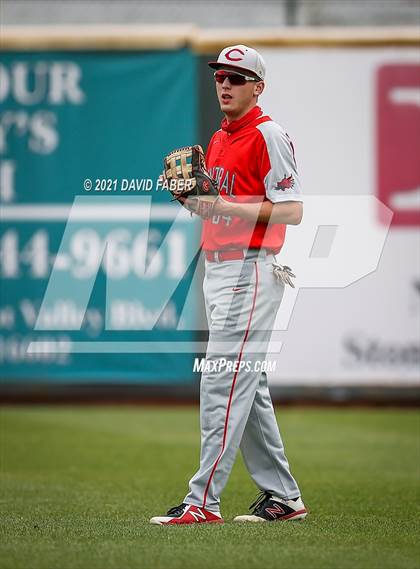 Thumbnail 2 in Central vs. Tyrone (PIAA 3A D6 Championship)  photogallery.