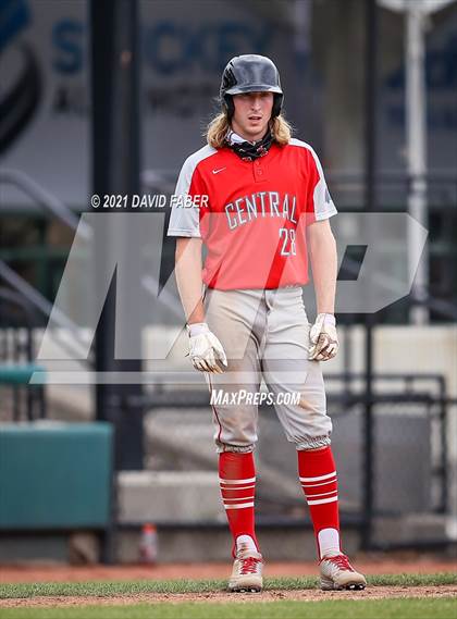 Thumbnail 1 in Central vs. Tyrone (PIAA 3A D6 Championship)  photogallery.