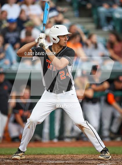 Thumbnail 3 in Central vs. Tyrone (PIAA 3A D6 Championship)  photogallery.