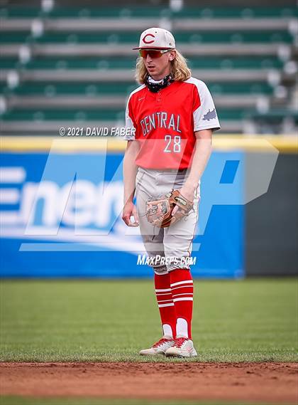 Thumbnail 1 in Central vs. Tyrone (PIAA 3A D6 Championship)  photogallery.