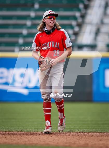 Thumbnail 1 in Central vs. Tyrone (PIAA 3A D6 Championship)  photogallery.