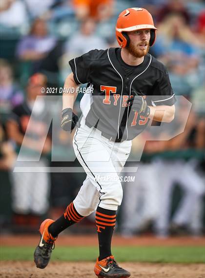Thumbnail 3 in Central vs. Tyrone (PIAA 3A D6 Championship)  photogallery.