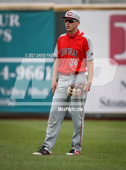 Thumbnail 3 in Central vs. Tyrone (PIAA 3A D6 Championship)  photogallery.