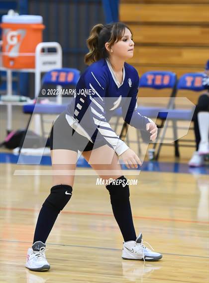 Thumbnail 3 in Thunderbird vs. Yuma (Senior Night) photogallery.