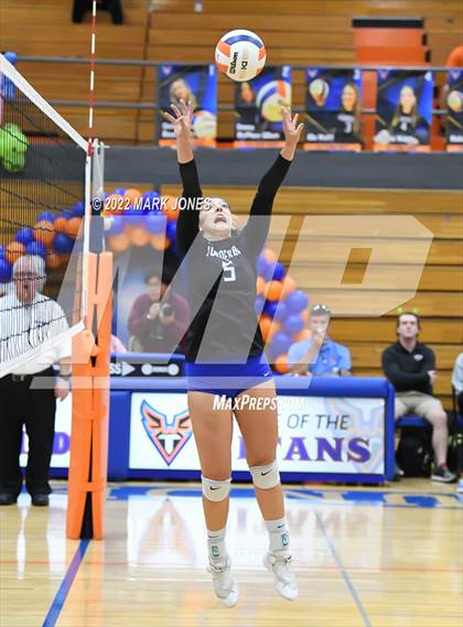 Thumbnail 1 in Thunderbird vs. Yuma (Senior Night) photogallery.