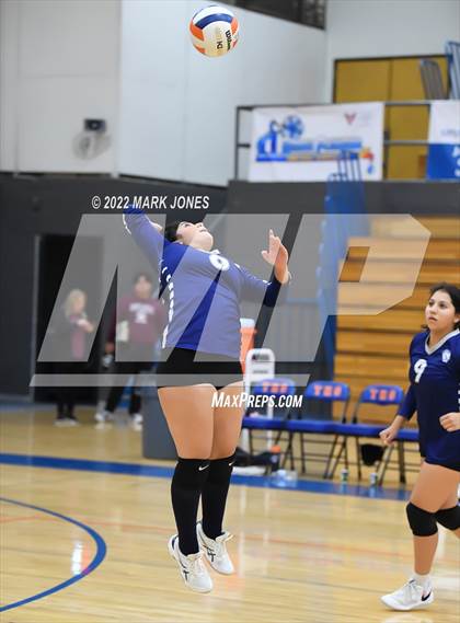 Thumbnail 2 in Thunderbird vs. Yuma (Senior Night) photogallery.