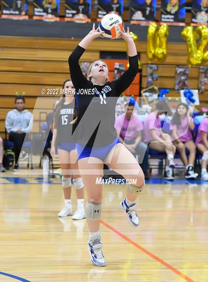 Thumbnail 2 in Thunderbird vs. Yuma (Senior Night) photogallery.
