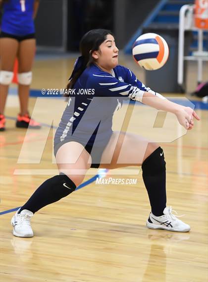 Thumbnail 3 in Thunderbird vs. Yuma (Senior Night) photogallery.